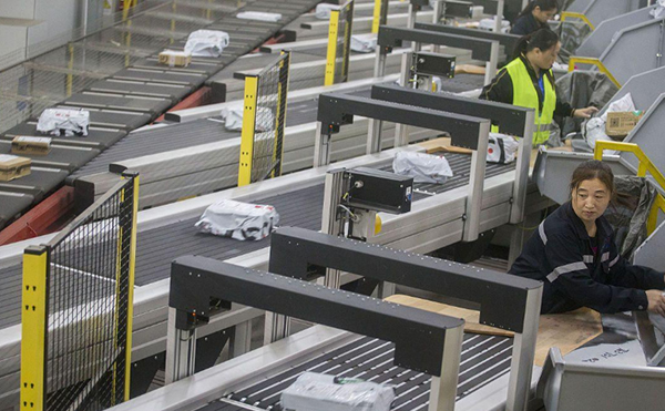 快遞包裹分揀機(jī),快遞分揀機(jī),物流快遞分揀設(shè)備